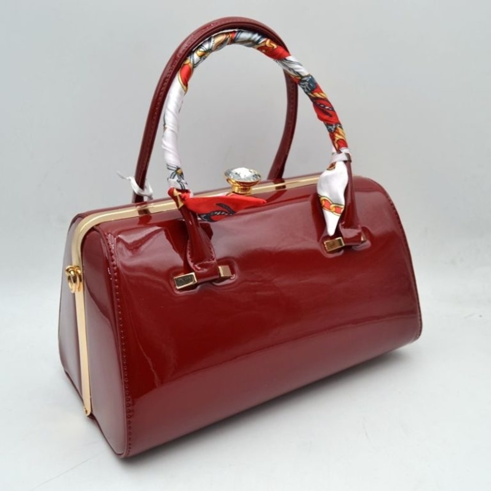 Chic Burgundy Patent Leather Crossbody Bag